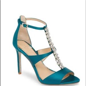 Jewel Badgley Mischka:Mica Crystal Sandal